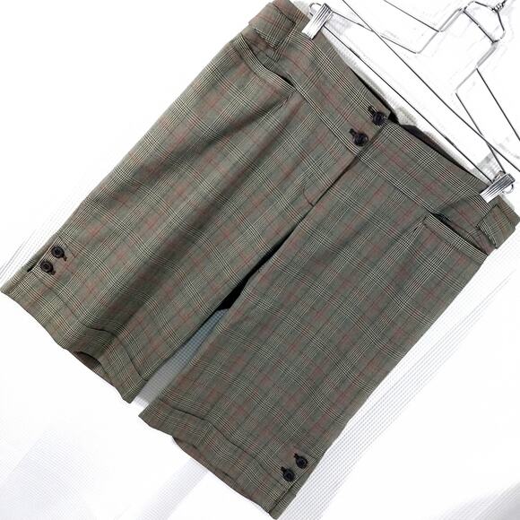 NWOT! LANE BRYANT! BLACK/WHITE/RED MICROPLAID KNEE LENGTH WALKING SHORTS! SZ 16 - Picture 1 of 9